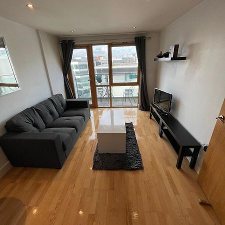 Rooshaus Leeds Docks 아파트 외부 사진